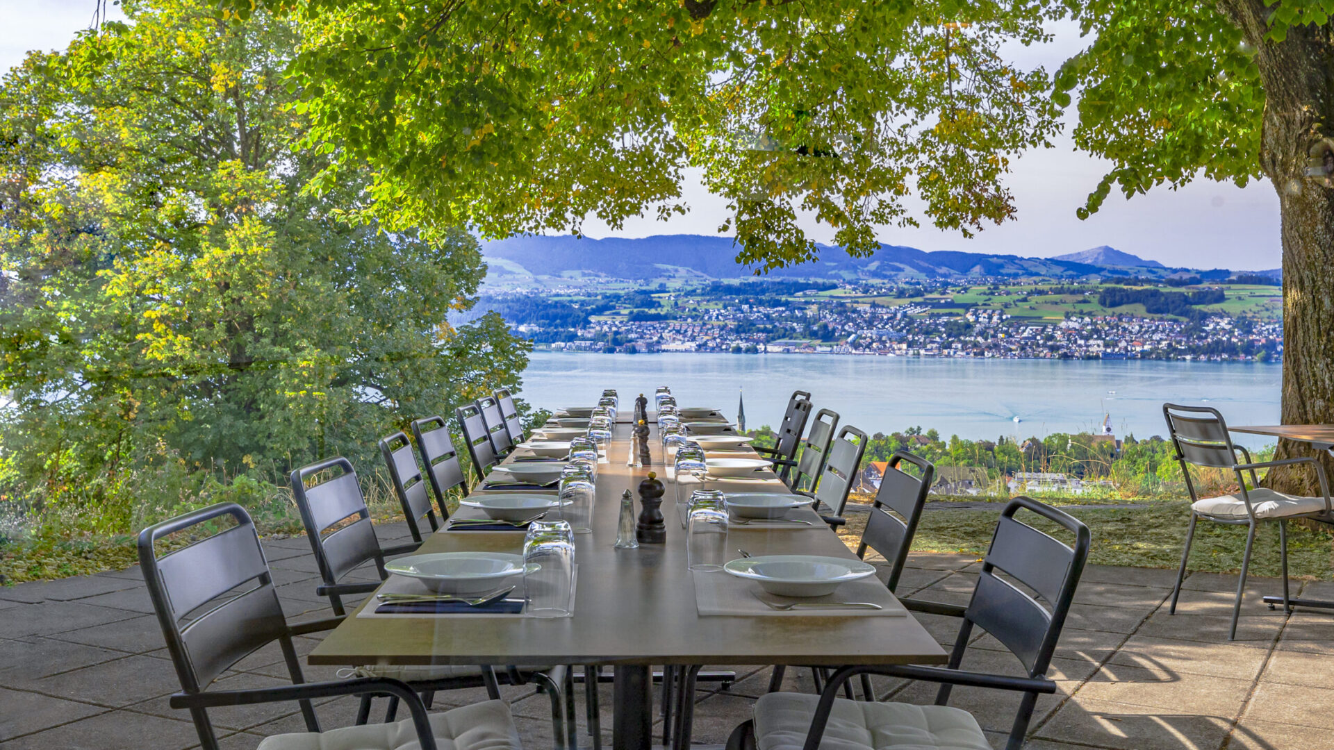 Boldern_TERASSE MITTAG_druck_300dpi._5N2A2510_i